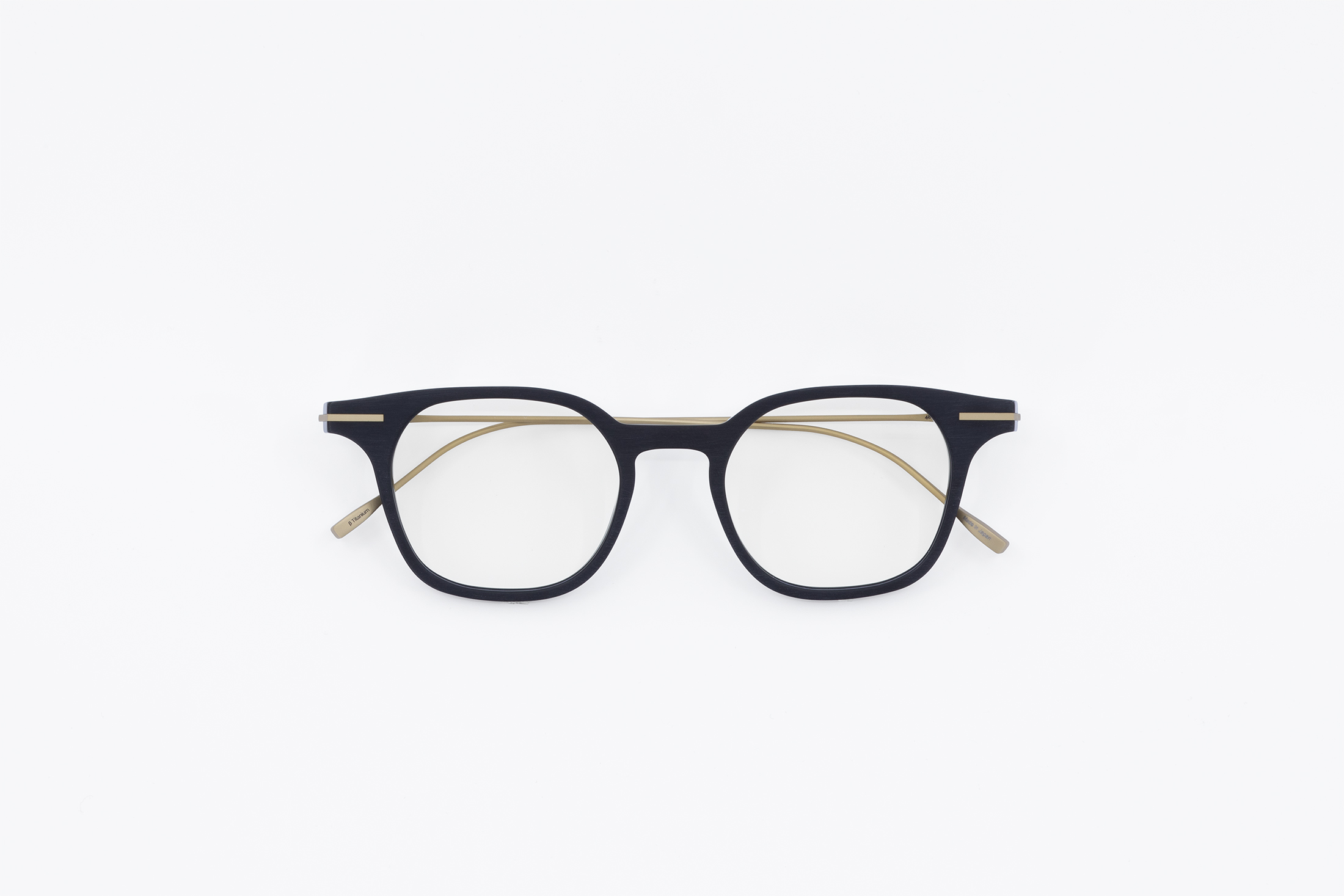 Apr·42 — Black Gold Opaque